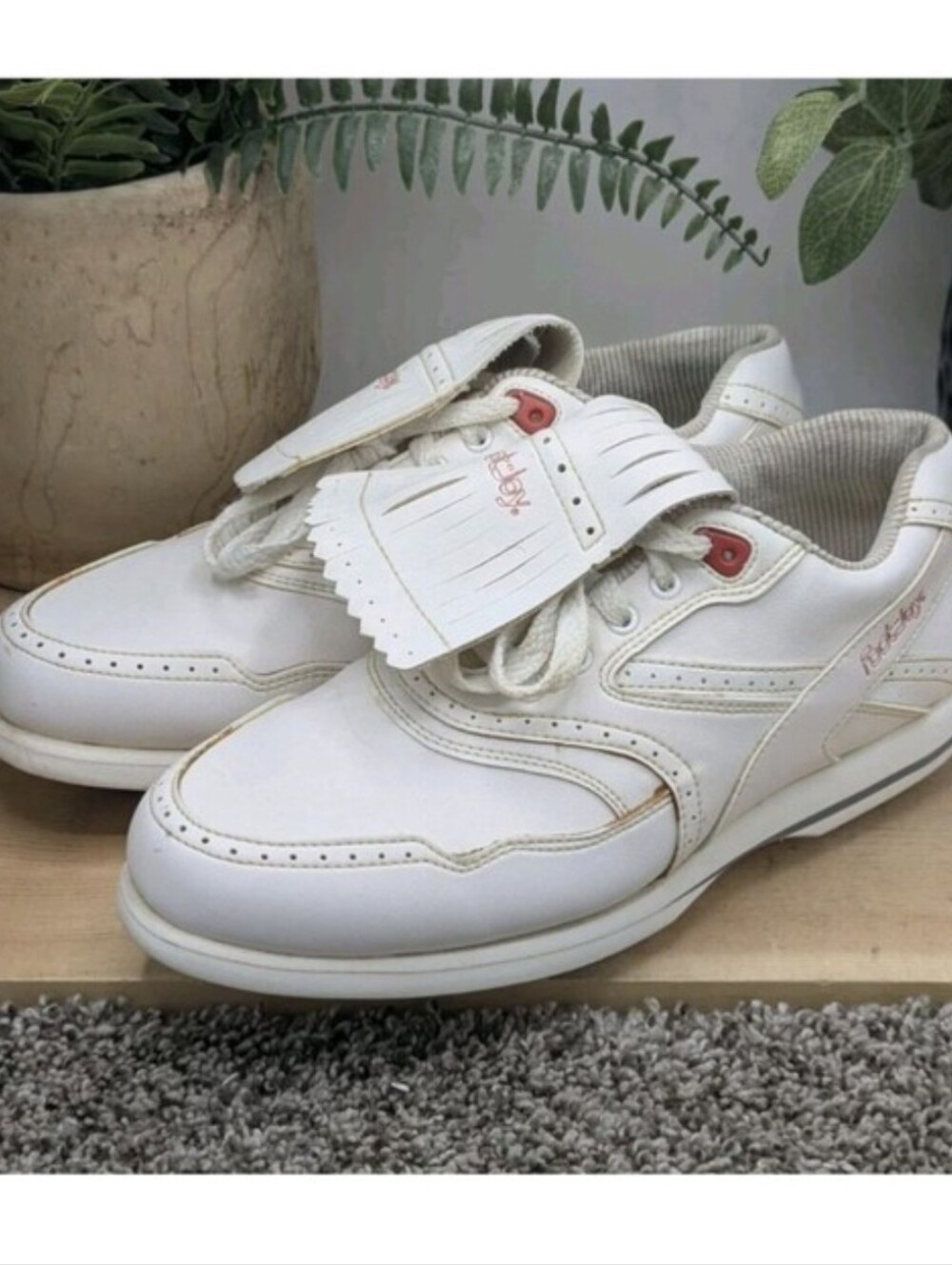 Footjoy Greenjoys Womens Size 7.5M White Leather Metal Spikes Golf Shoes